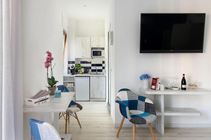 Les Suites Des Tout Le Monde image