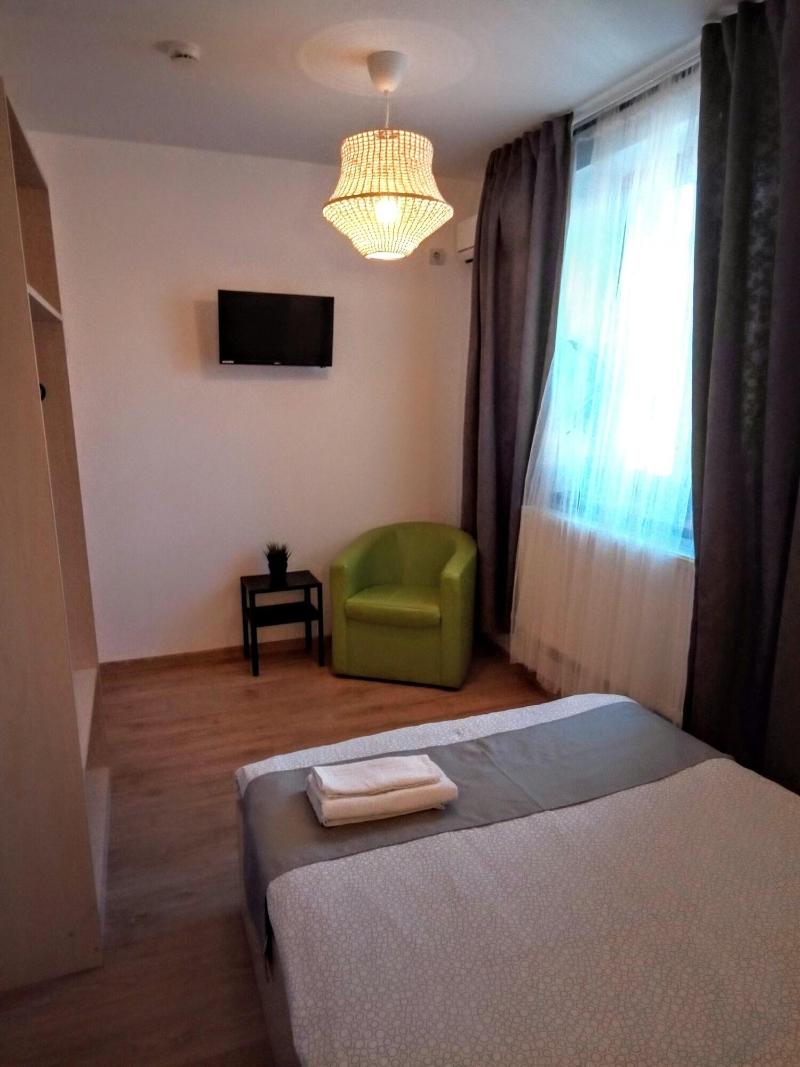 Central Guesthouse Bucharest - Adults Only image