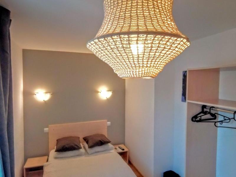 Central Guesthouse Bucharest - Adults Only image