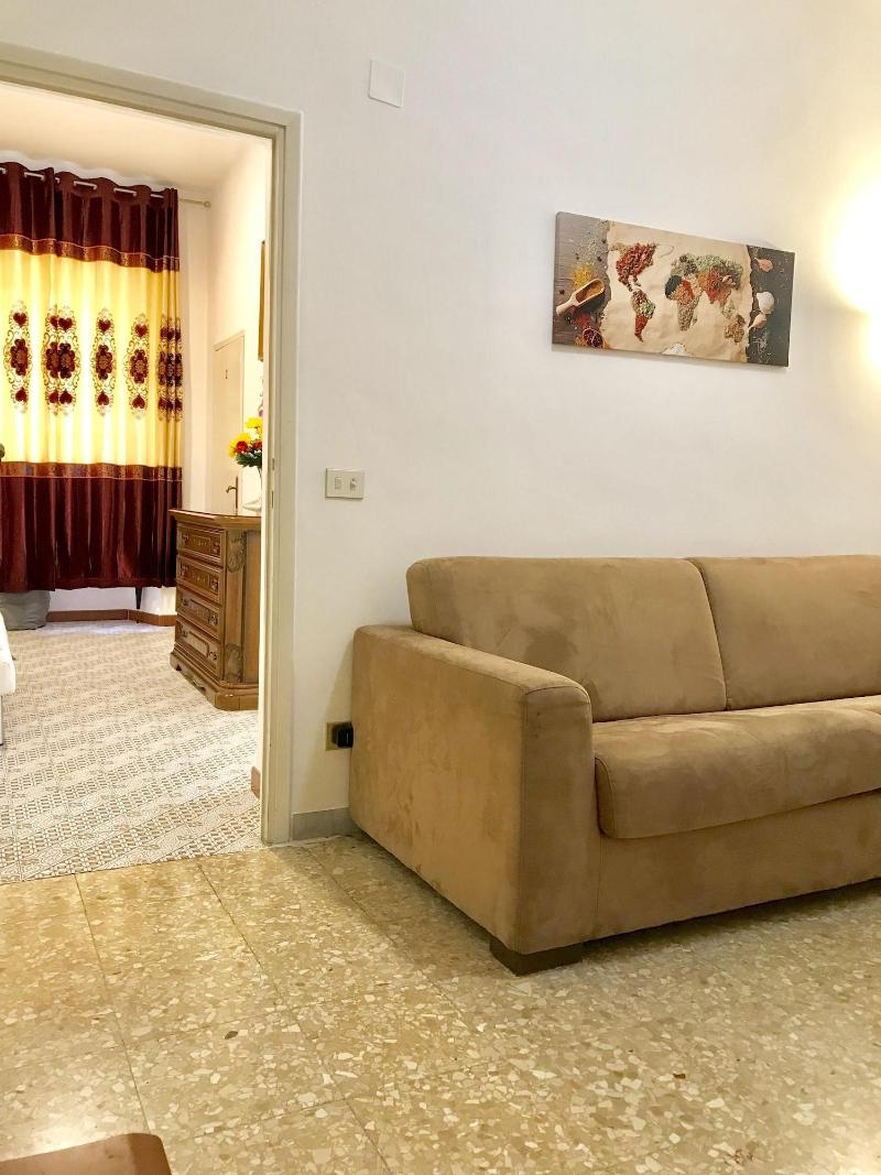 Colosseum Luxury Room image