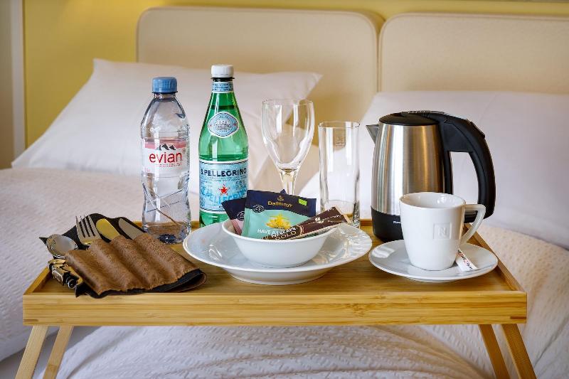 Aparthotel Familie Hugenschmidt image
