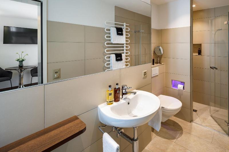 Aparthotel Familie Hugenschmidt image