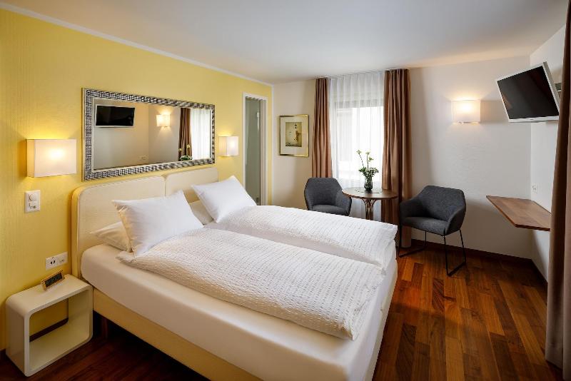 Aparthotel Familie Hugenschmidt image