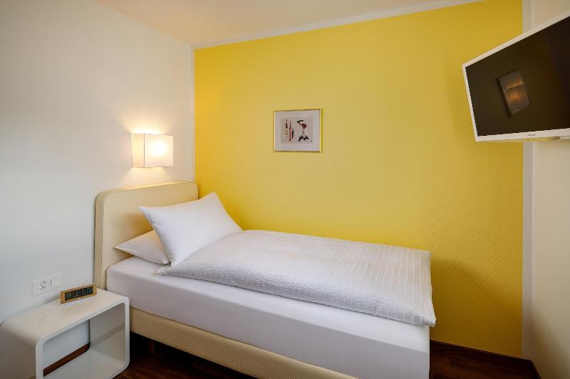 Aparthotel Familie Hugenschmidt image