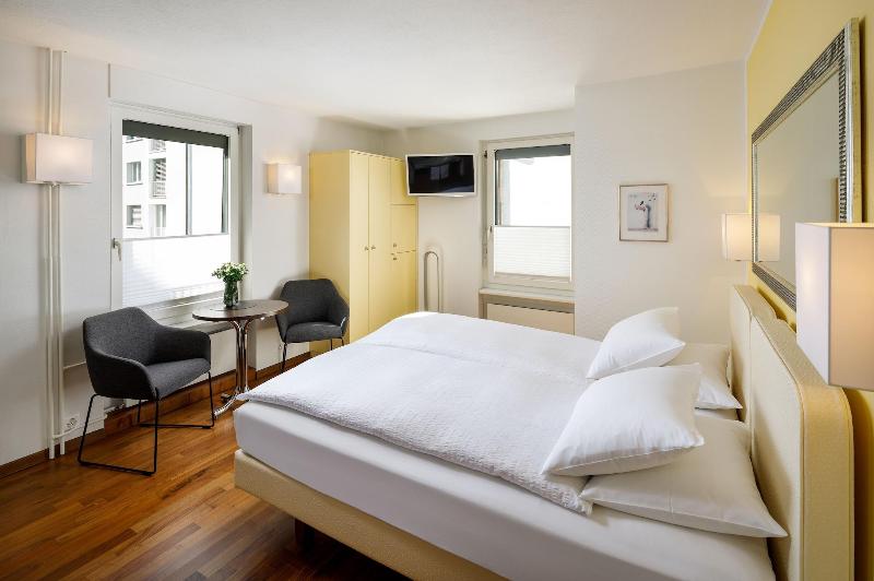 Aparthotel Familie Hugenschmidt image