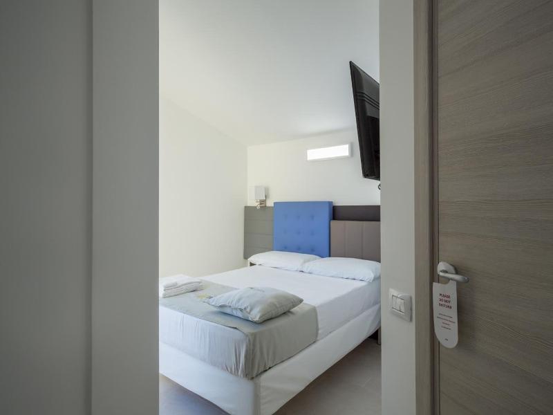 Th Collection Rooms image