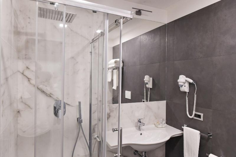 Pompei Inn Ruins Luxury Suites image