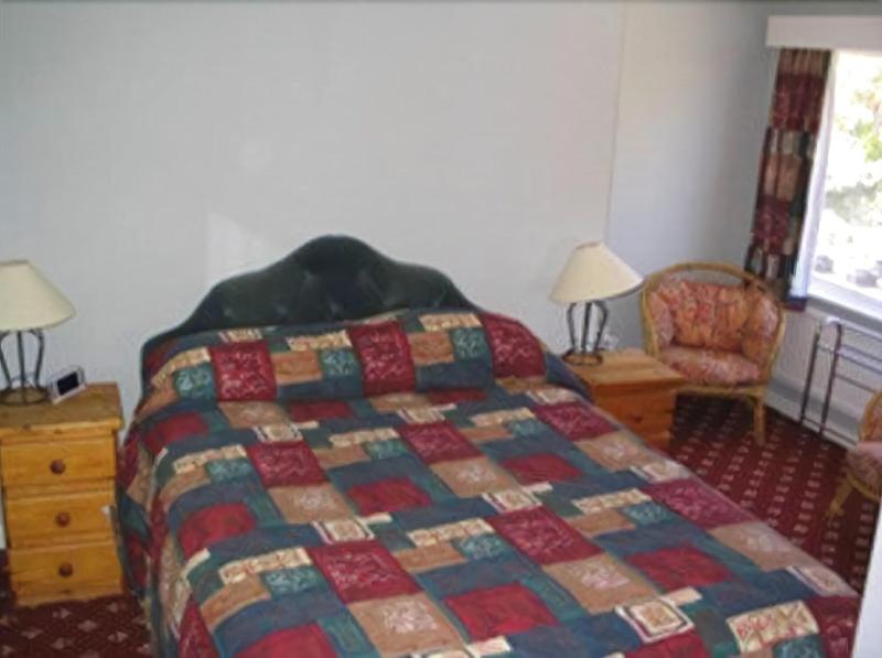 Sherborne Lodge image