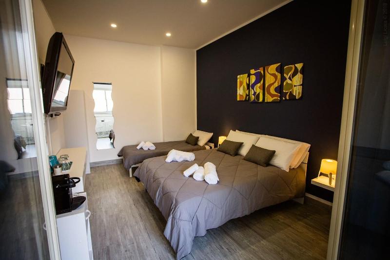 Palermo Suites & Rooms image