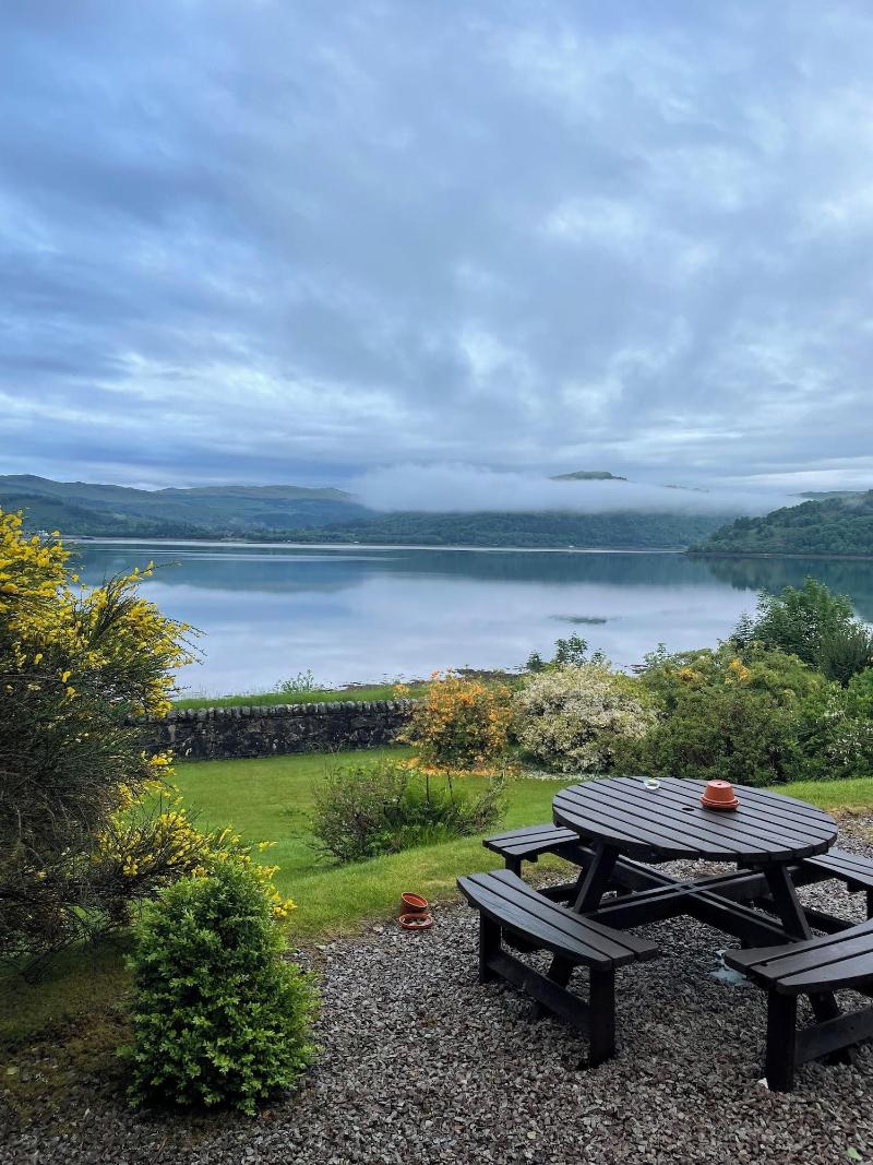 Thistle House Guest House image