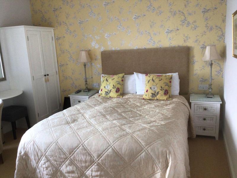 Thistle House Guest House image