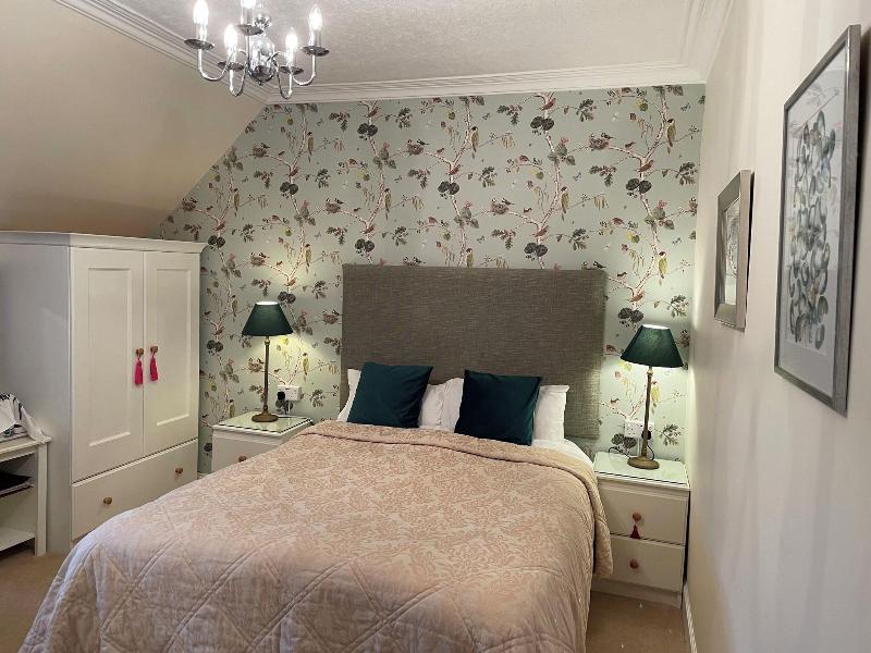 Thistle House Guest House image