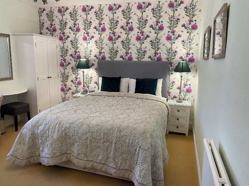 Thistle House Guest House image