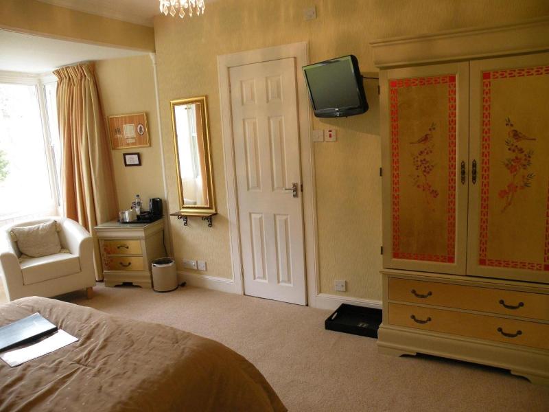 Thistle House Guest House image