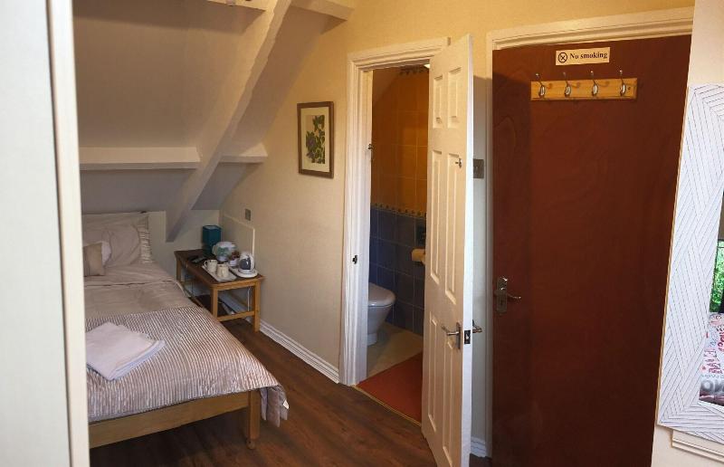 Cilbrwyn Countryside Retreat image