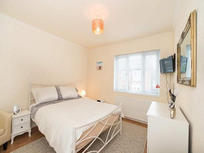 Tdm Bachelot Lettings Ltd image