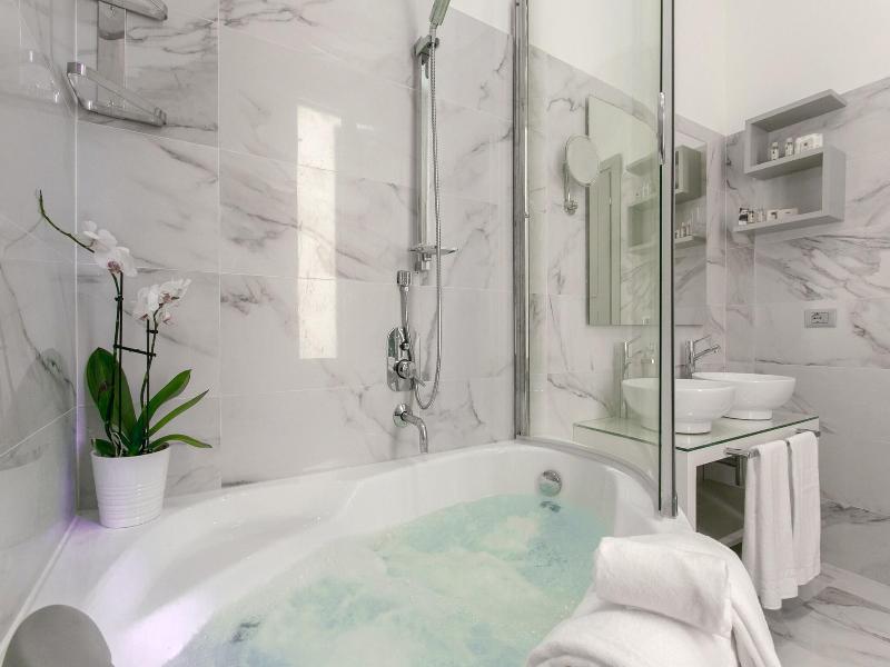 Cesare Ai Cavalieri Suites image