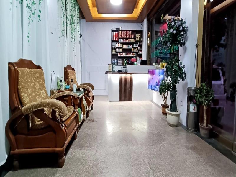 Qufu Garden Hotel image