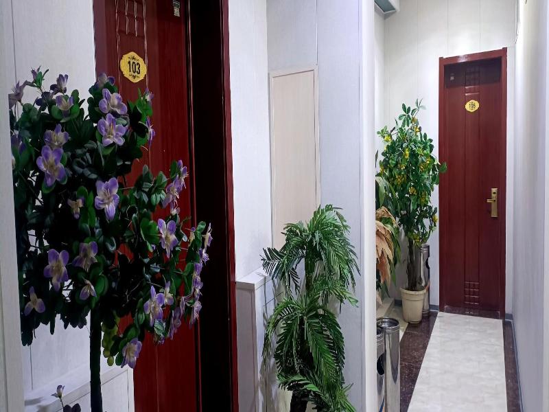 Qufu Garden Hotel image