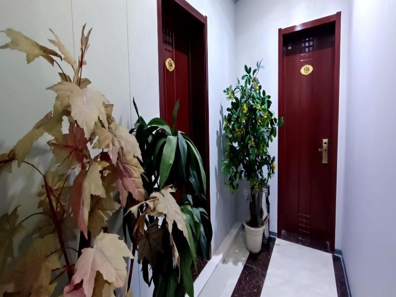 Qufu Garden Hotel image
