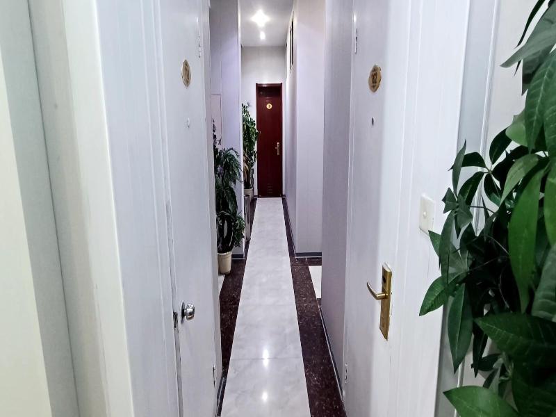 Qufu Garden Hotel image