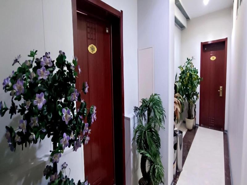 Qufu Garden Hotel image