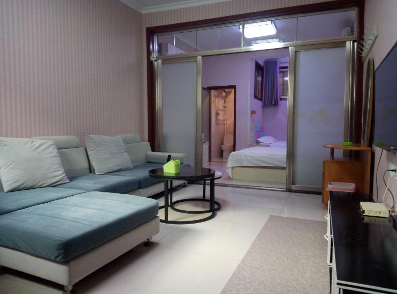 Qufu Garden Hotel image