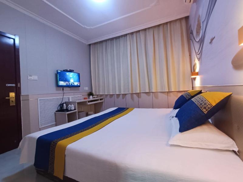 Qufu Garden Hotel image