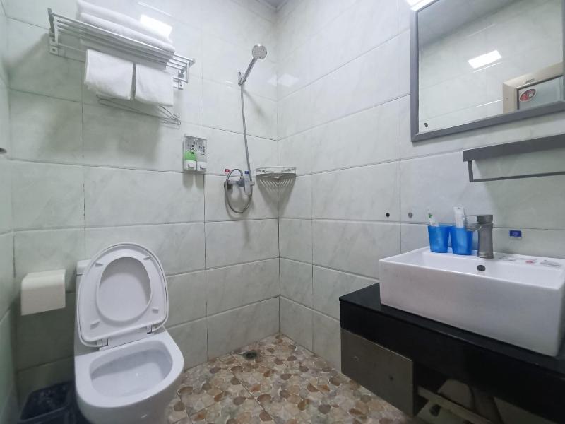 Qufu Garden Hotel image
