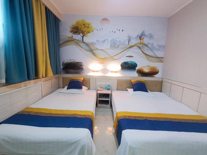 Qufu Garden Hotel image