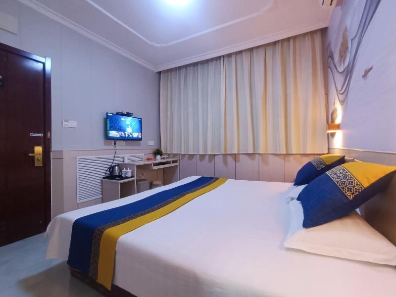 Qufu Garden Hotel image