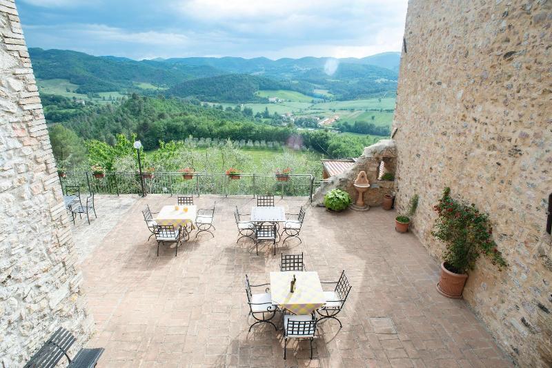 Il Castello Di Perchia image