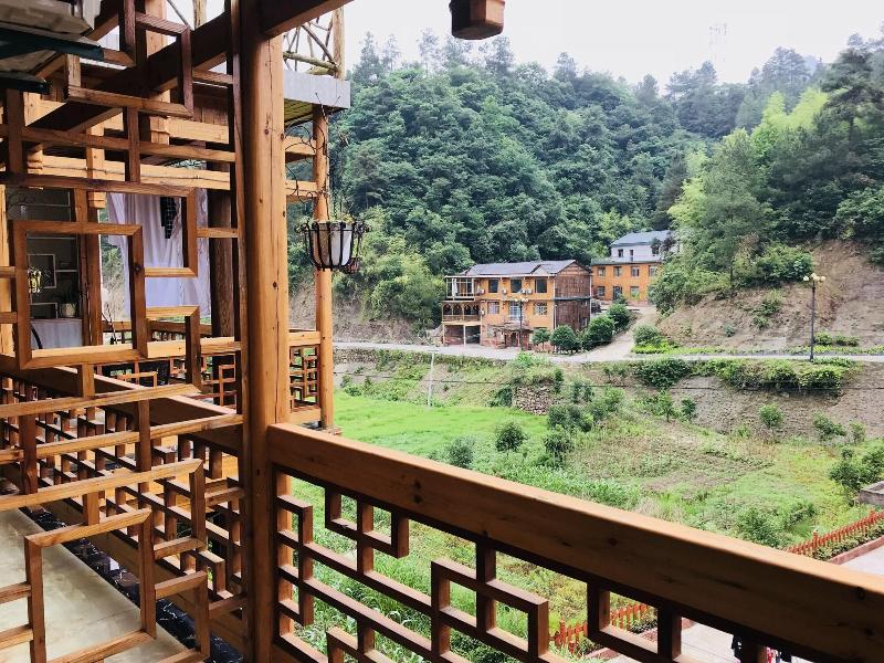 One Step To Heaven Inn image