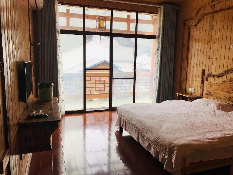 One Step To Heaven Inn image