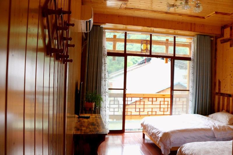 One Step To Heaven Inn image