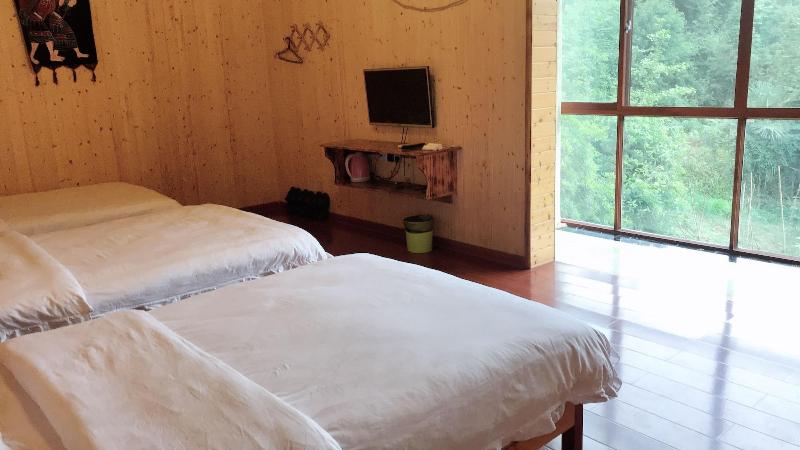 One Step To Heaven Inn image