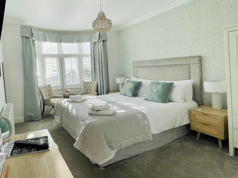 The Beaches Guest House image