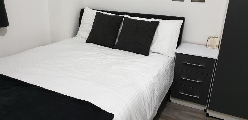 Homestay In Walsall image