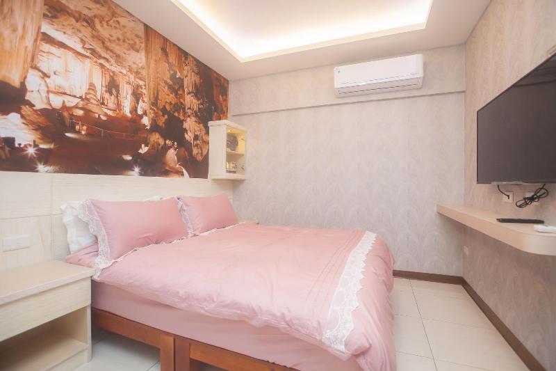 Waterfront Guesthouse 3
