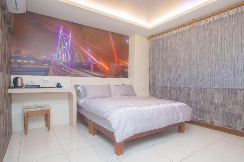 Waterfront Guesthouse 5