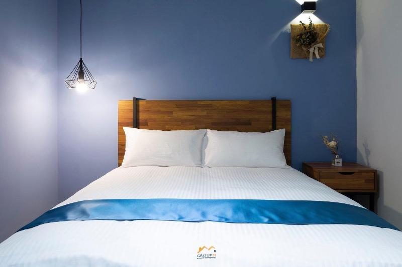 Mulan Light Inn image