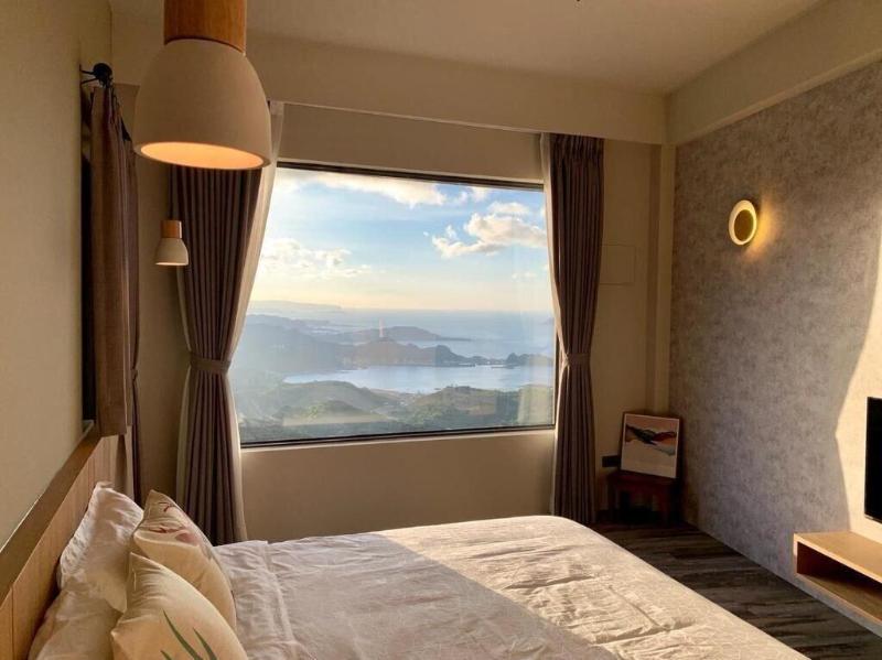 Two Easy Inn image