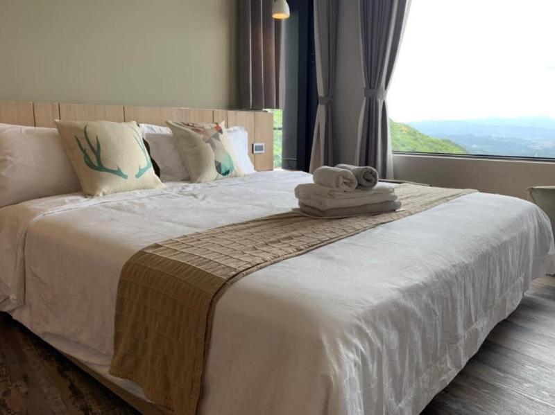 Two Easy Inn image