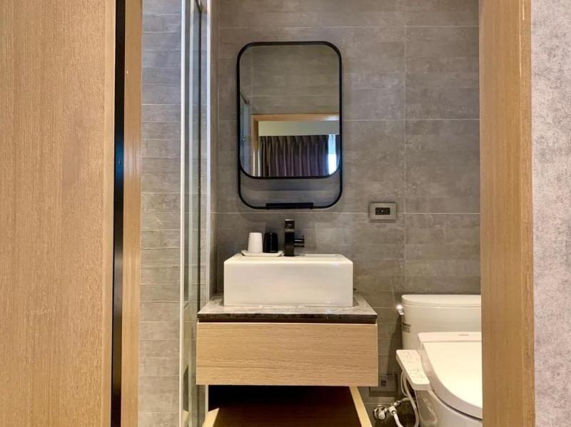 Two Easy Inn image