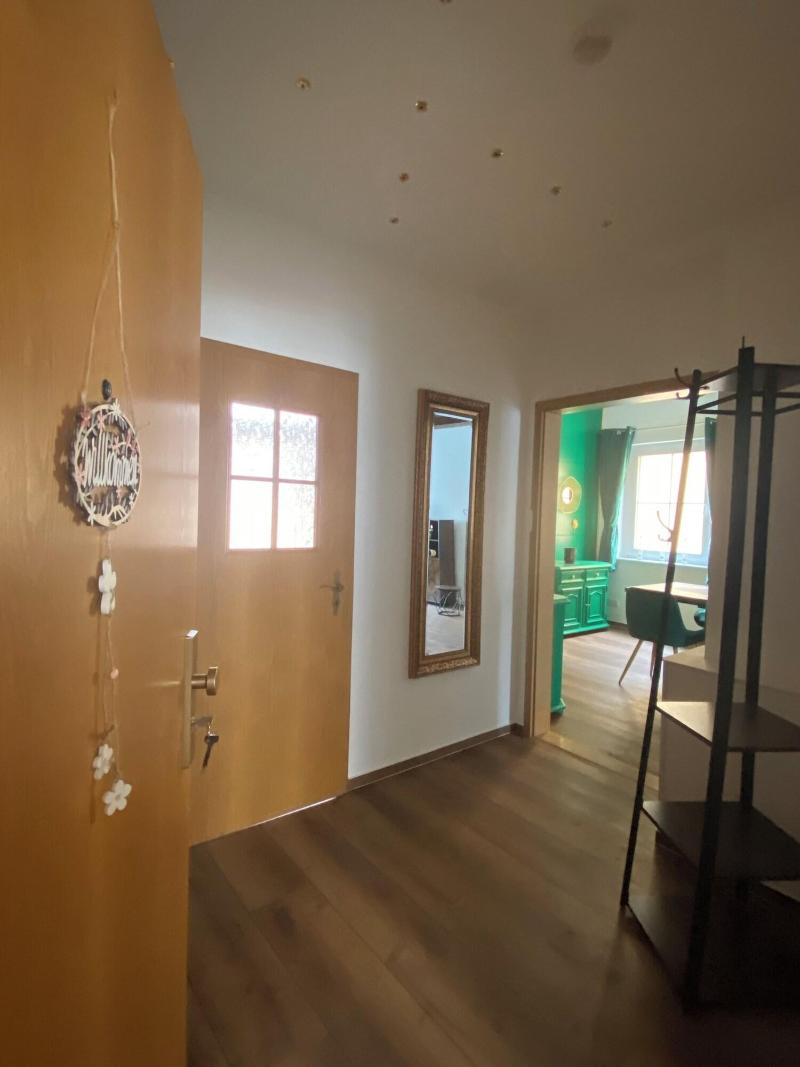 Pension & Ferienwohnungen Schneidereit image