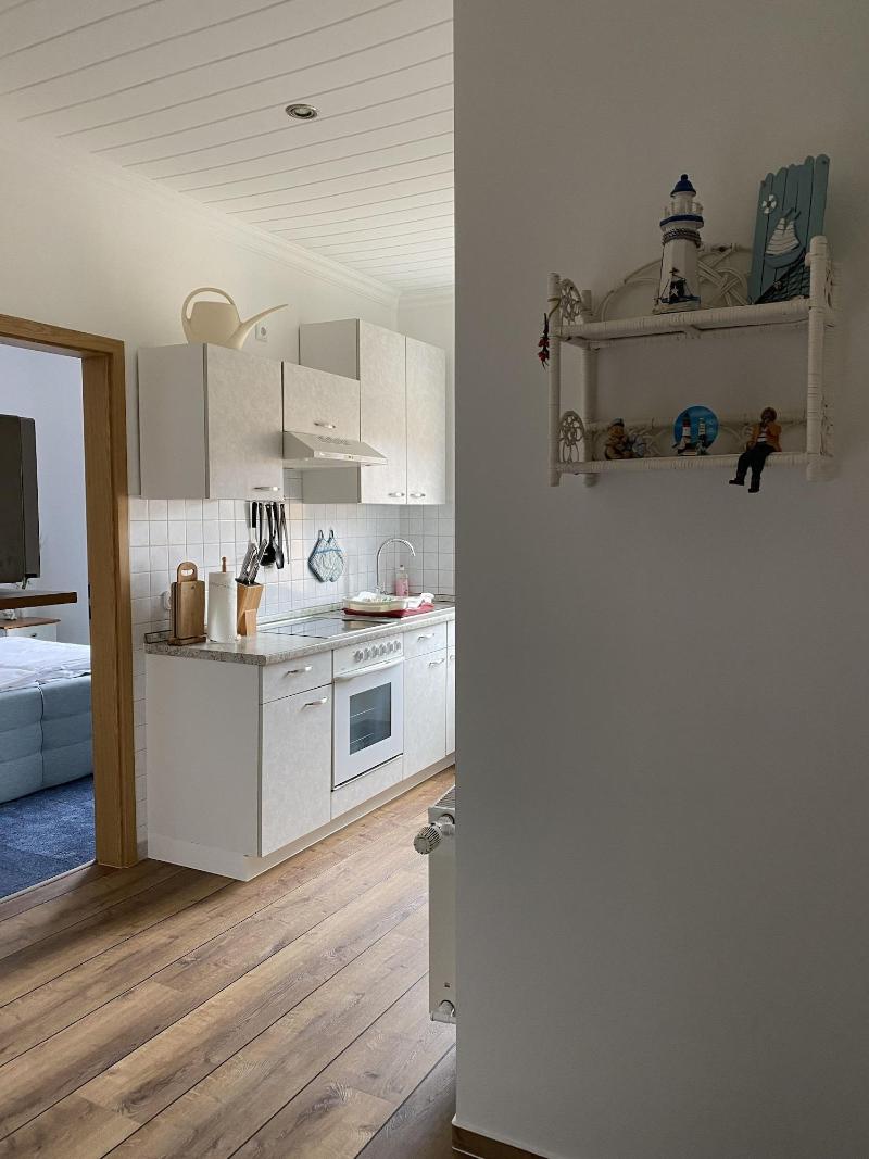 Pension & Ferienwohnungen Schneidereit image
