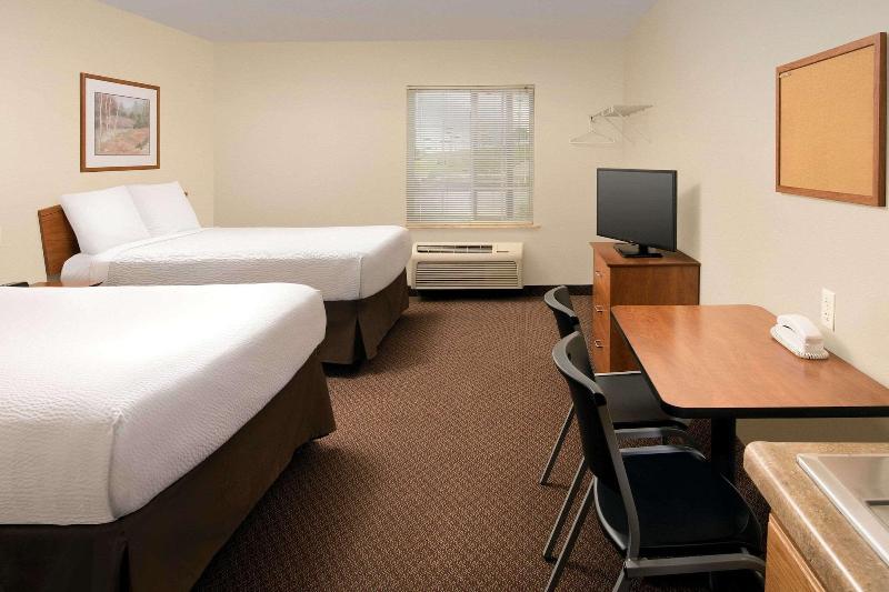 Woodspring Suites Kansas City Lenexa image