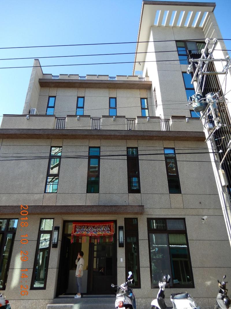 Happywings Homestay image