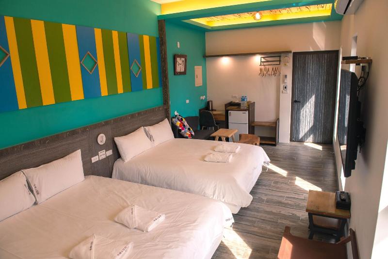 Happywings Homestay image