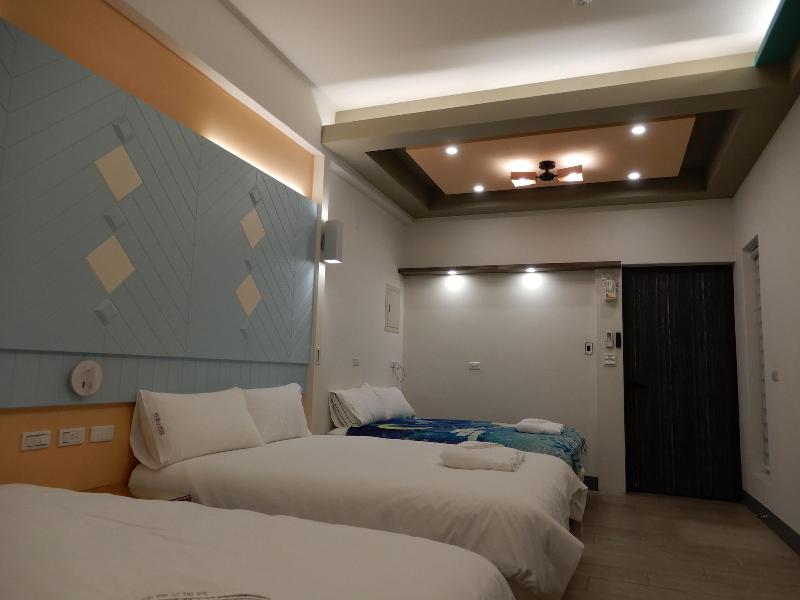 Happywings Homestay image